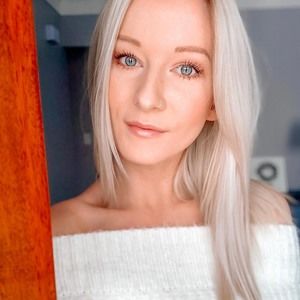 Meet your Posher, Amelia